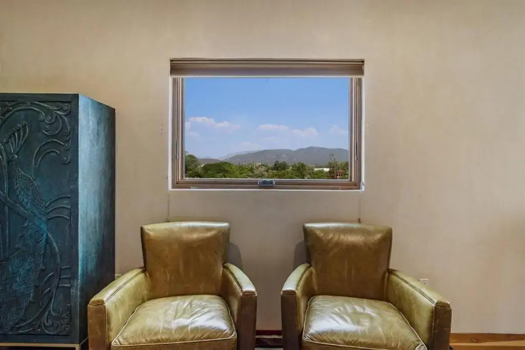 Skyview - Gorgeous Views From The Railyard