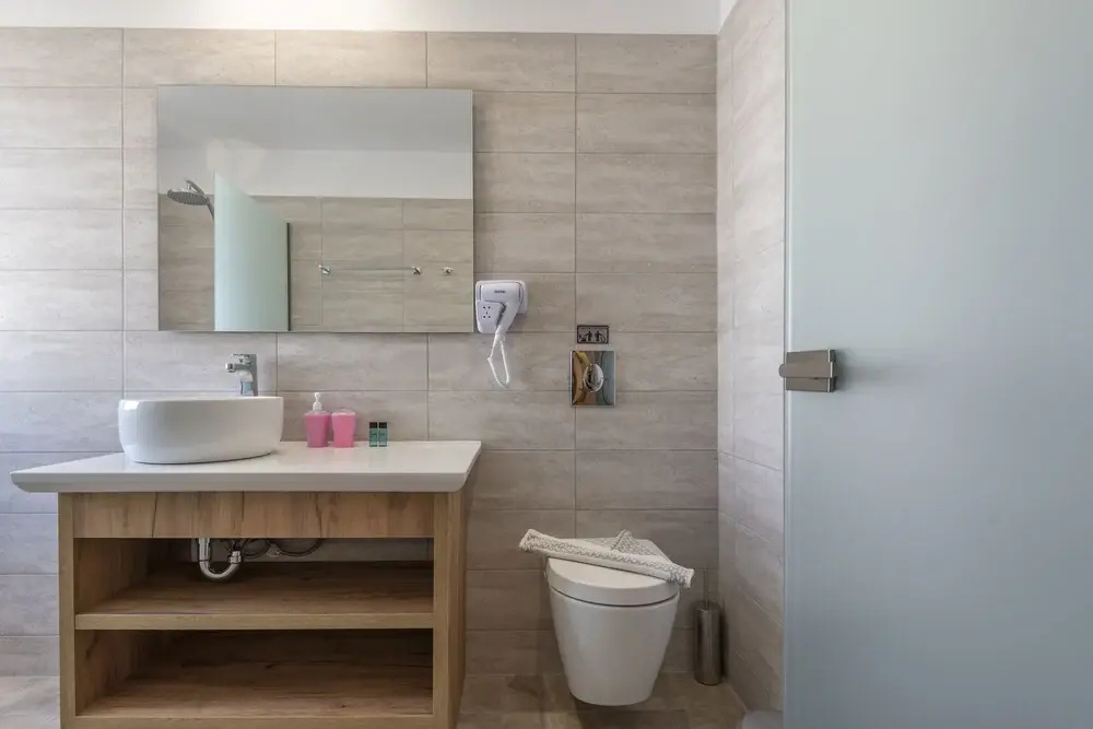 Sonia Hotel & Suites