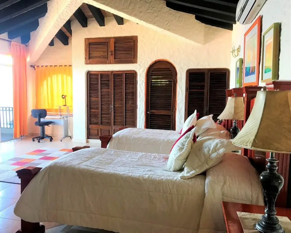 Casa del Eclipse Espectacular Ocean View Minutes From the Beach