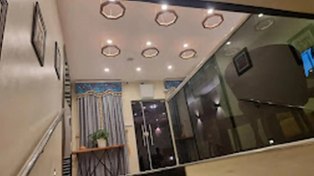 Saire Hotels