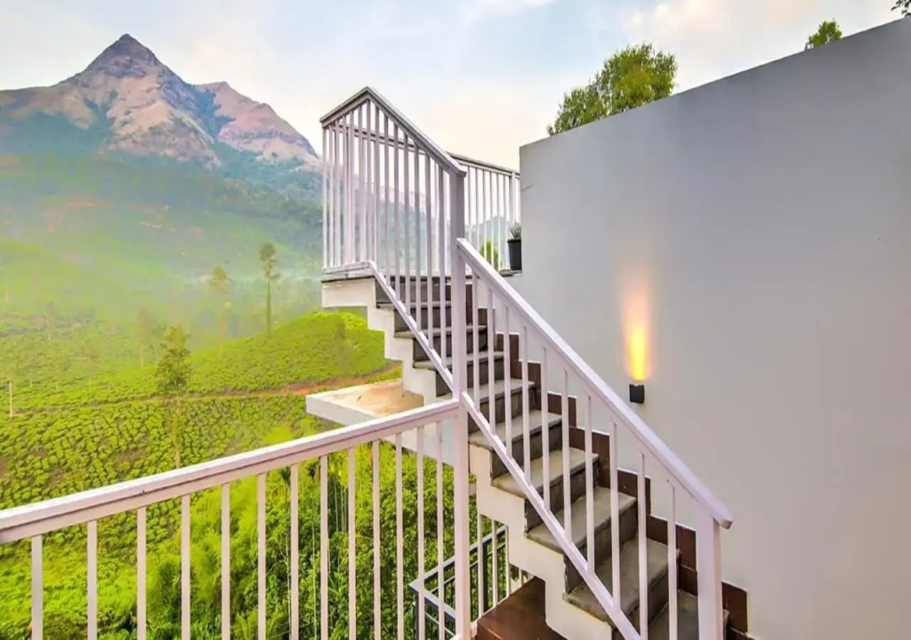 Dazzle Villa Resort