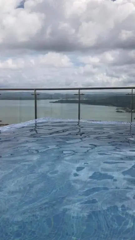 Nirvana Paraiso