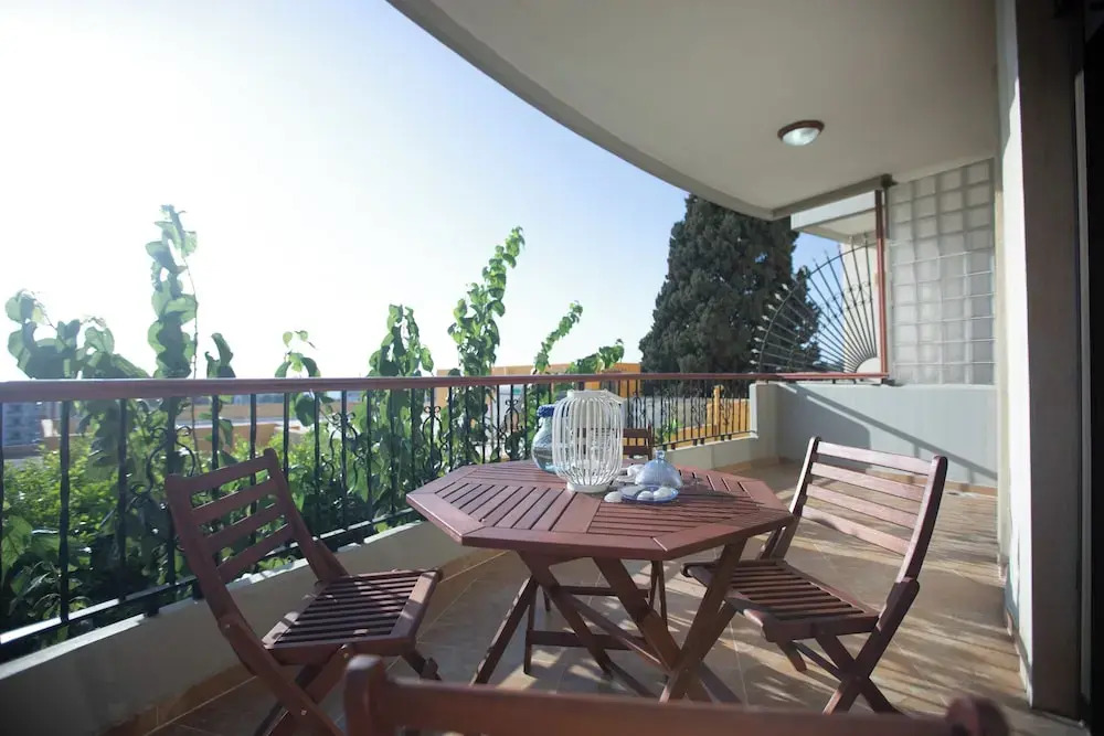 Akl - Chic Apartments & Balconies in Batroun