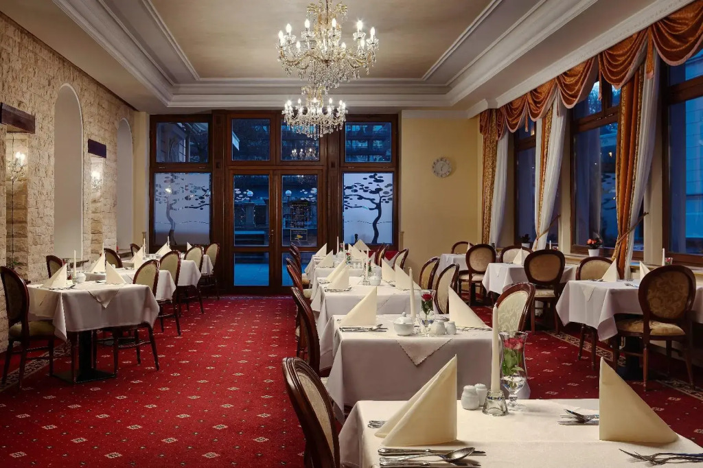 Humboldt Park Hotel & Spa