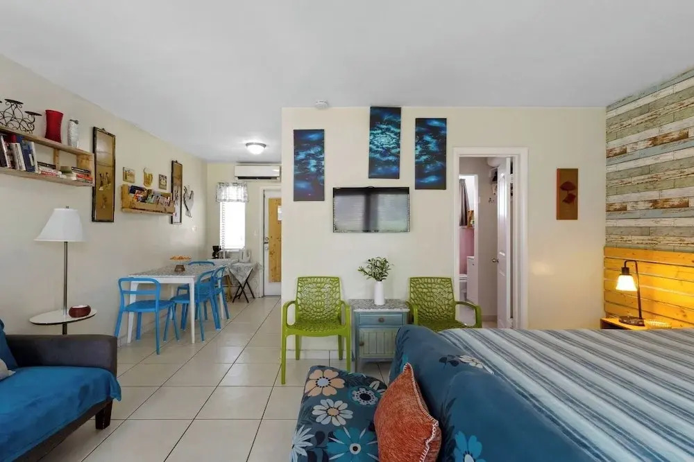 1BR Studio w/ Parking, Bbq, Garden Hollywood