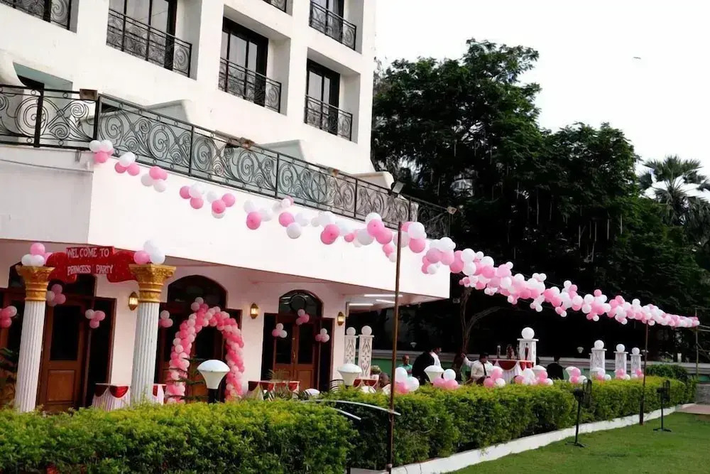 Hotel Sun Shine Inn