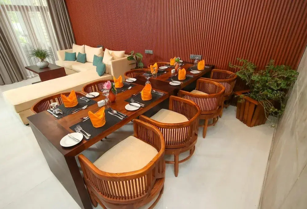 Vishwa Retreat Hotel