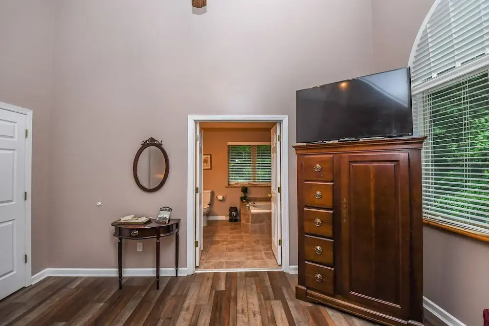 Scenic Overlook 6 Bedroom House
