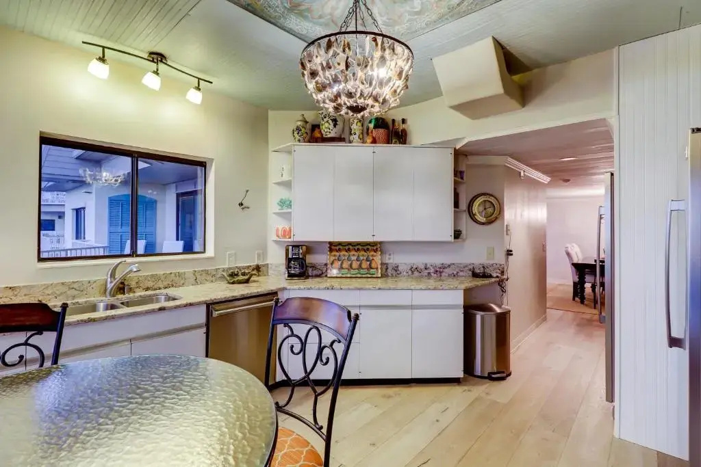 4002 Turtle Lane 3 BR Oceanfront Sea Pin