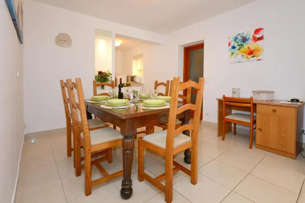 Apartments Tena