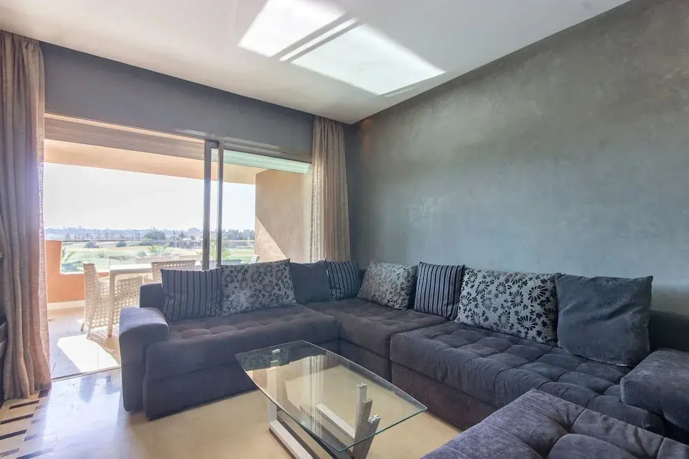 Zen Apartment for Family in Prestigia