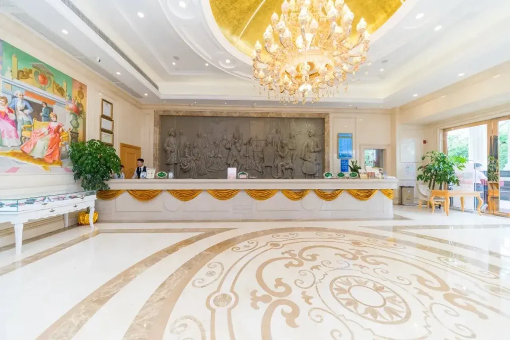 Vienna International Hotel Foshan Beijiao New City Meidi Headquarter