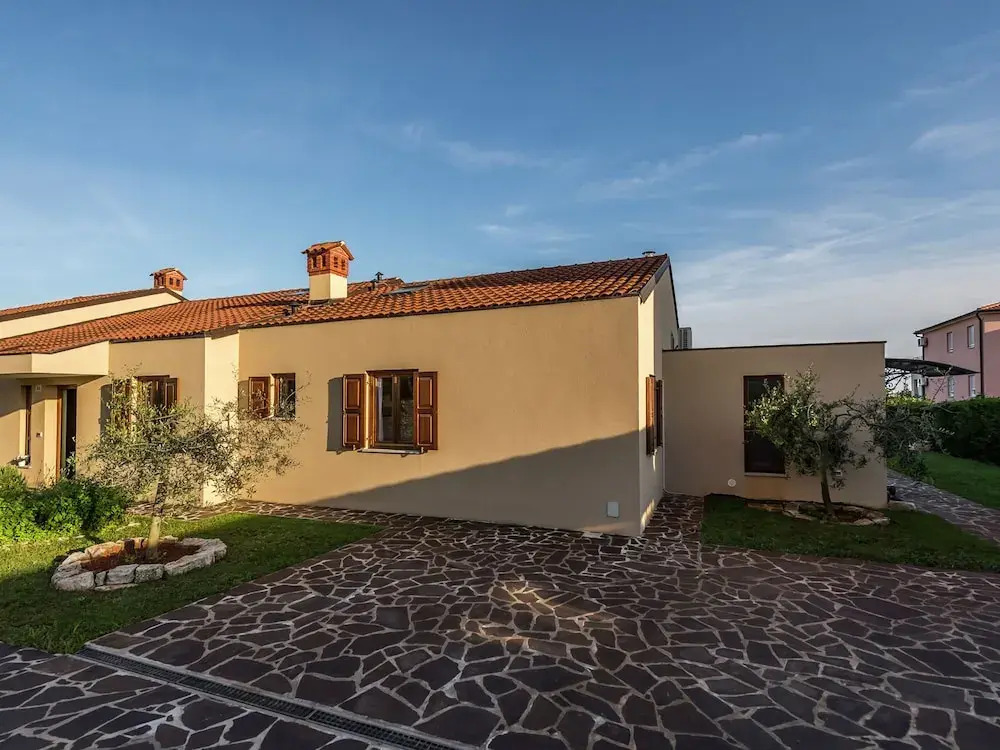 Upscale Holiday Home in Istria With Private Terrace