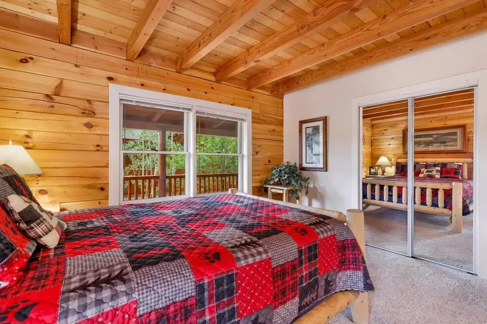 Arktos Jewel-589 by Big Bear Vacations