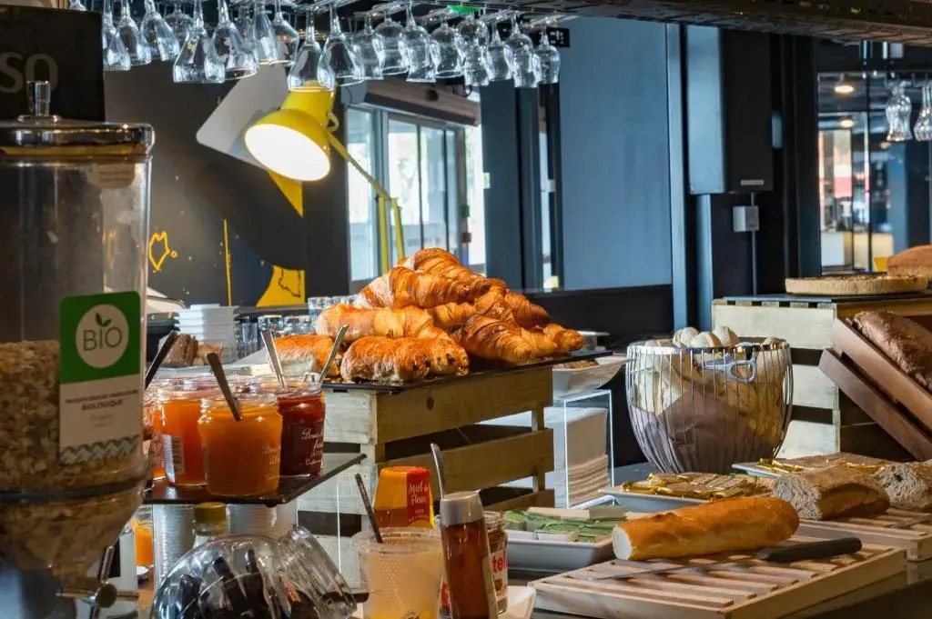 Mercure Le Havre Centre Bassin Du Commerce