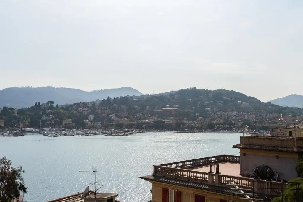 Carlotta Flexyrent Apartment