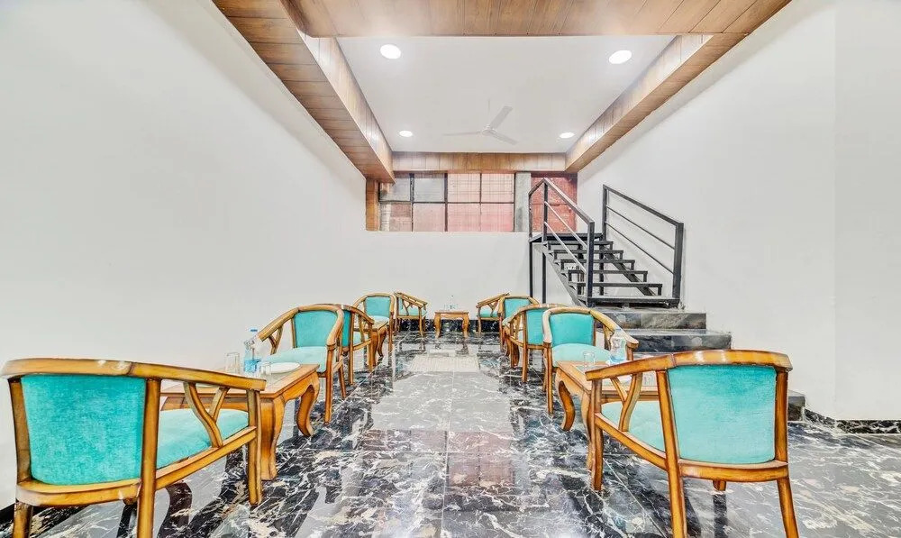 Hotel East Stay IGI Airport Delhi