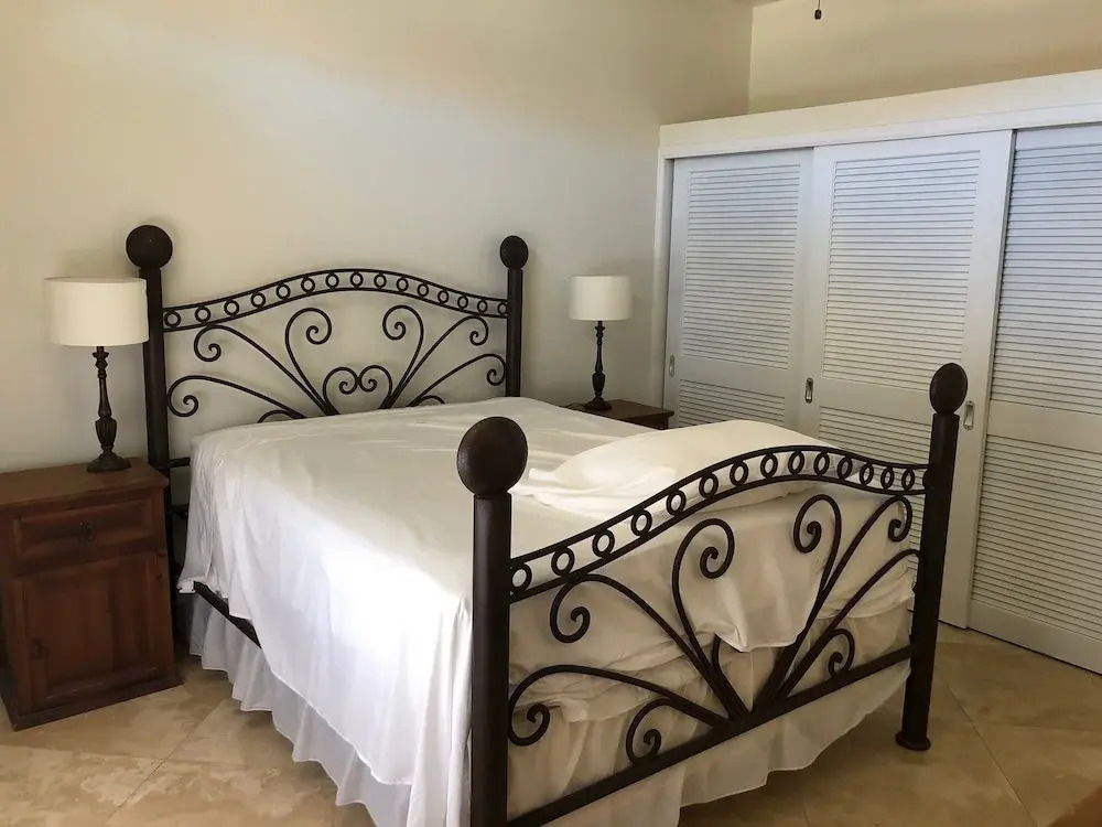 Paradise Retreat