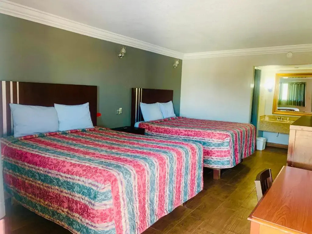 Budget Inn and Suites