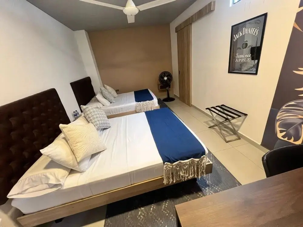 Star AV 37 HOTEL