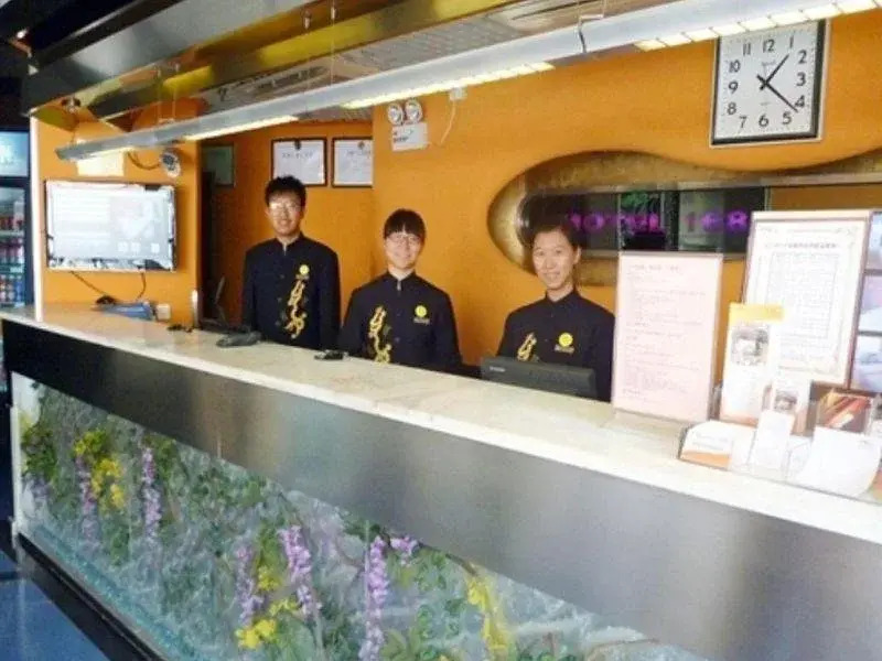 Home Inn Selected (Tianjin Railway Station, Jinwan Square Metro Station)