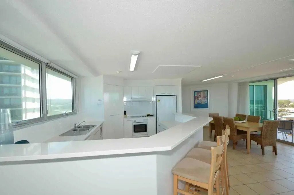 Chateau Royale Beach Resort Maroochydore Sunshine Coast
