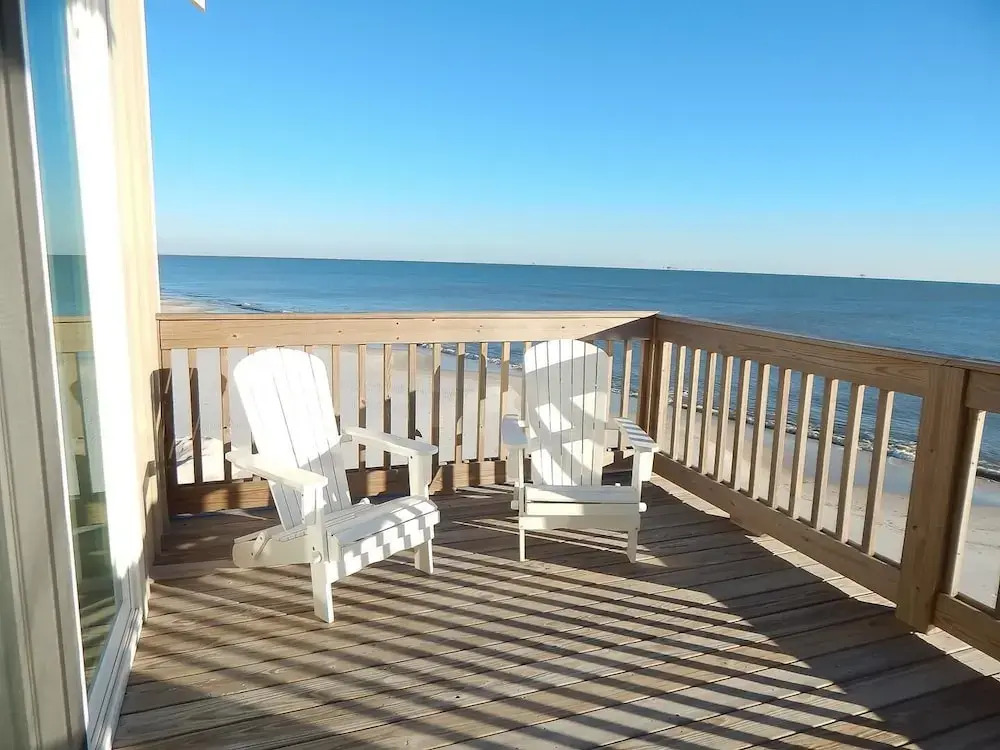 057 Summer Wave Dauphin 4 Bedroom Home