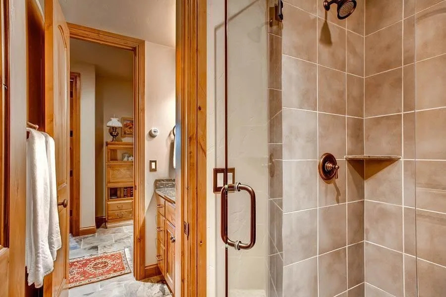 Moose Lodge Highlands Area by Pinnacle Lodging