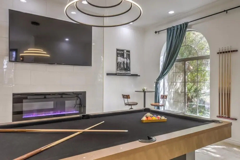 Greens A Luxury Las Vegas Pool Villa