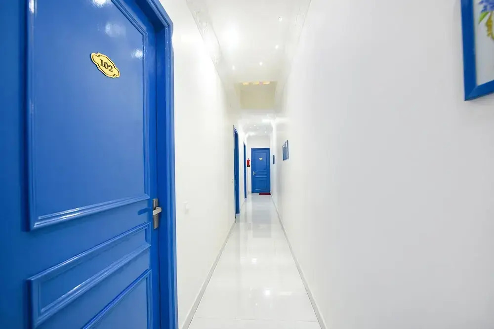 Fabhotel The Host