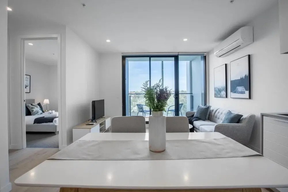 Simple And Cozy Apartment In Parkville