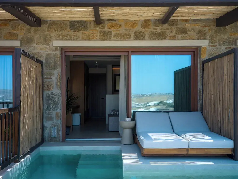 Petrablu Mykonos