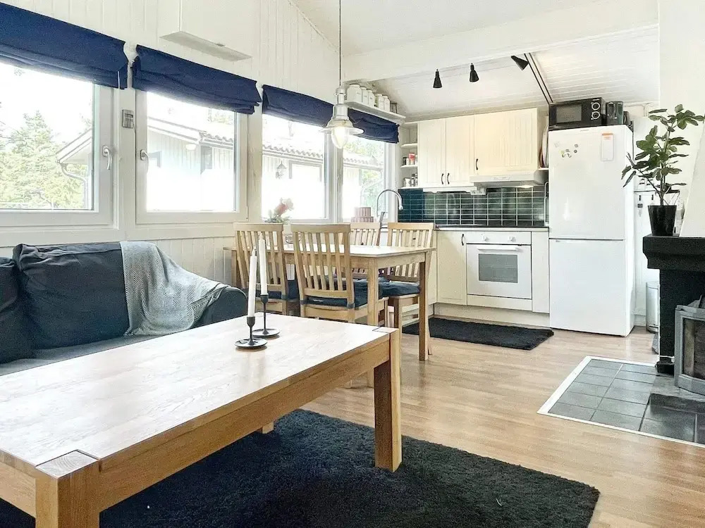 6 person holiday home in Mönsterås-By Traum