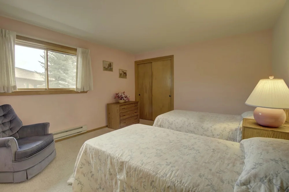 432 Marina Place 2 Bedroom Condo by RedAwning