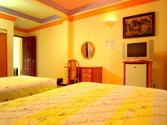 Hong Ngoc Hotel