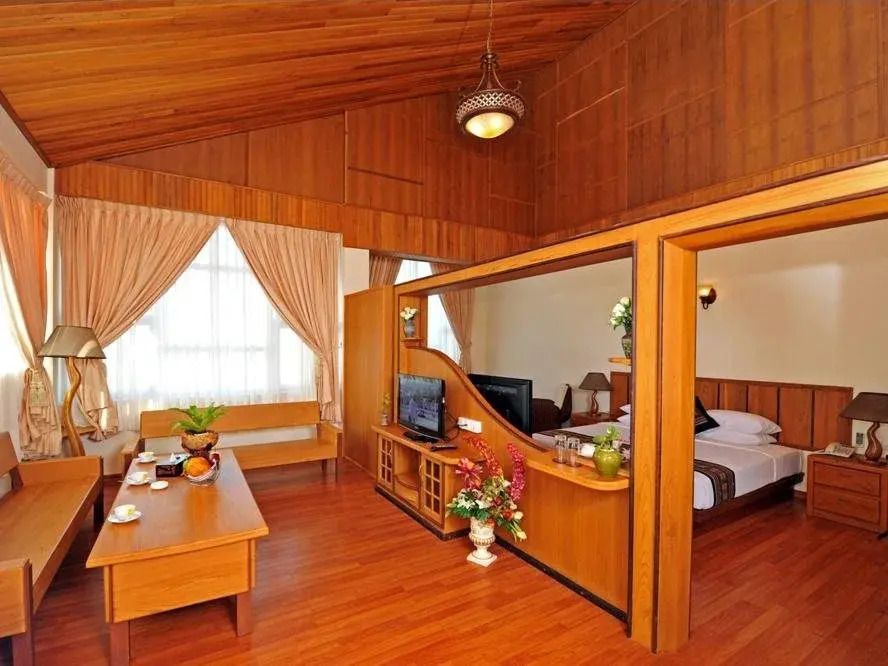 Tungapuri Hotel