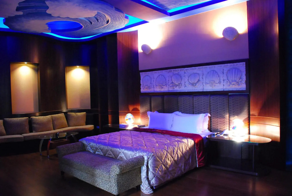 Wind Hotel