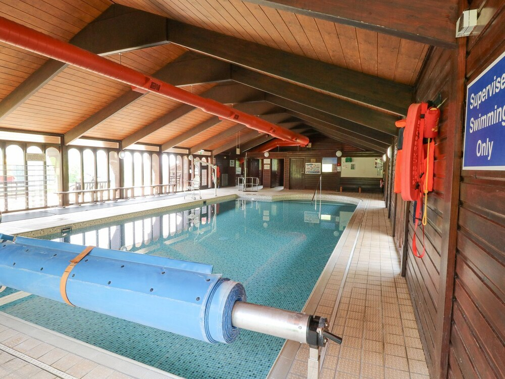 Harcombe House Rooms - First Floor Single
