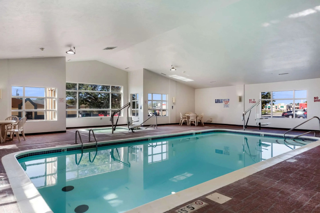 Holiday Inn Express Lincoln-11th & Cornhusker Highway