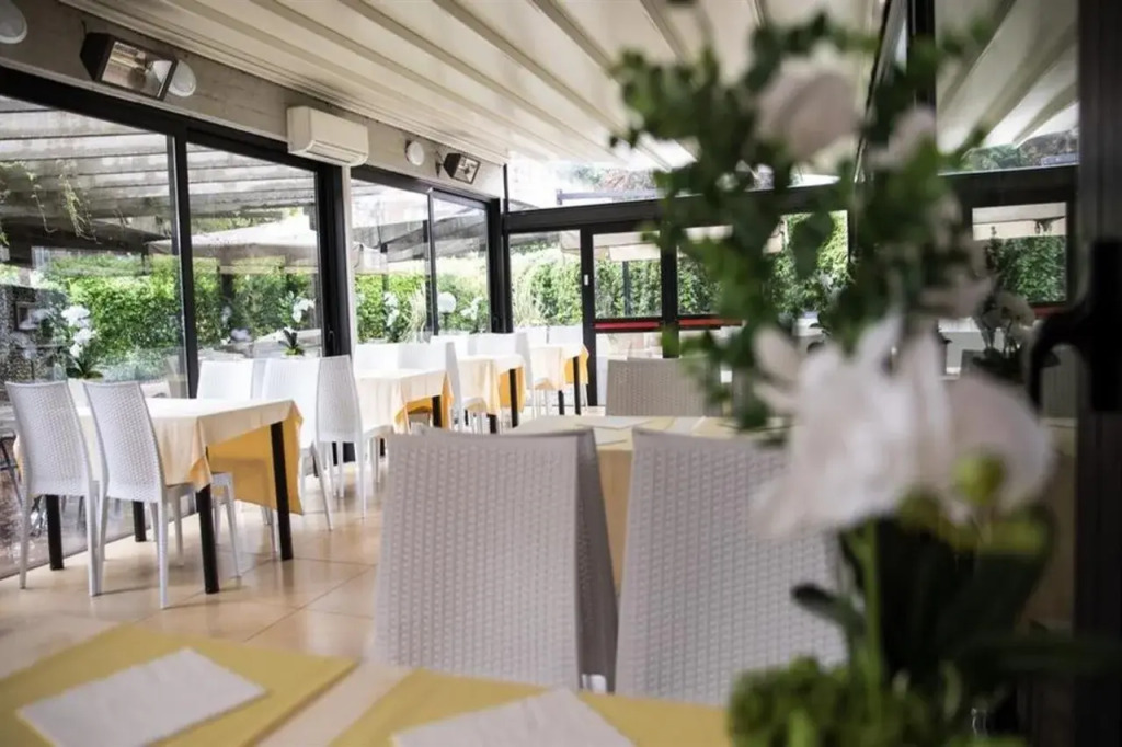 iH Hotels Milano Eur - Trezzano sul Naviglio
