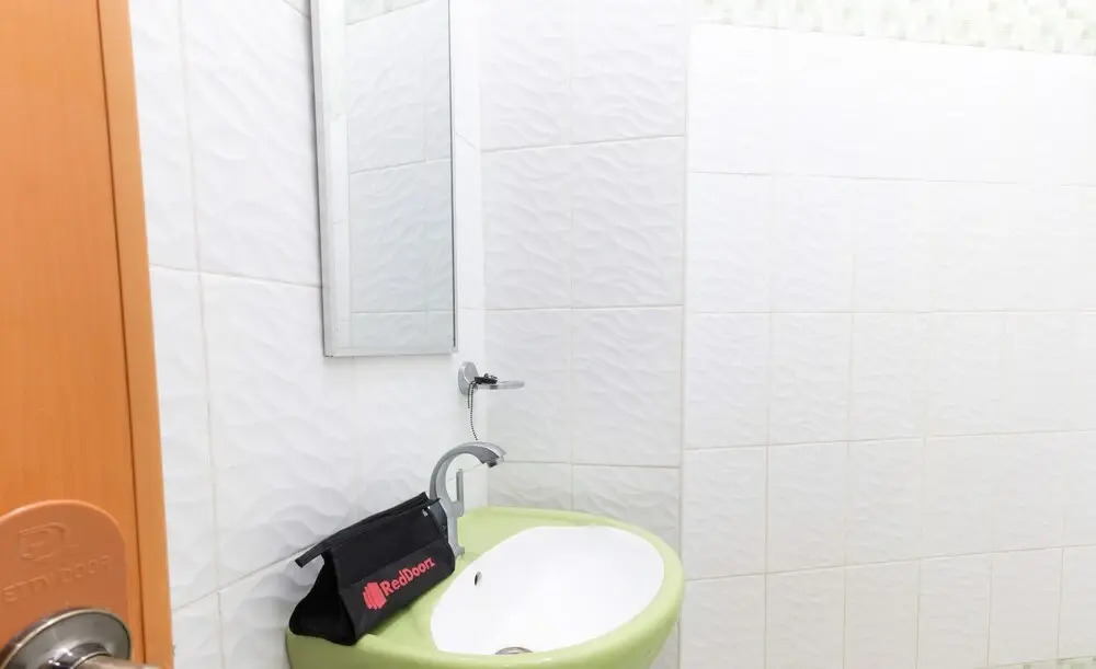 Reddoorz Near Robinsons North Tacloban