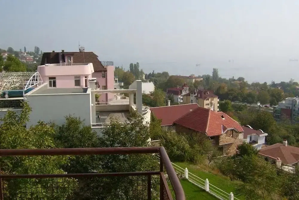 Varna Inn Sea Park Apartments
