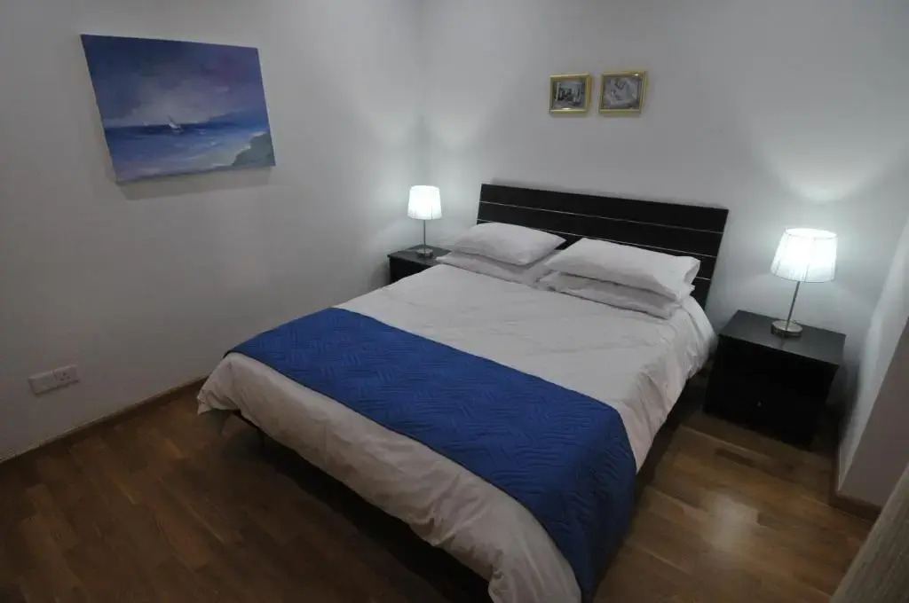Ithaki Phinikoudes Apartment No. 102