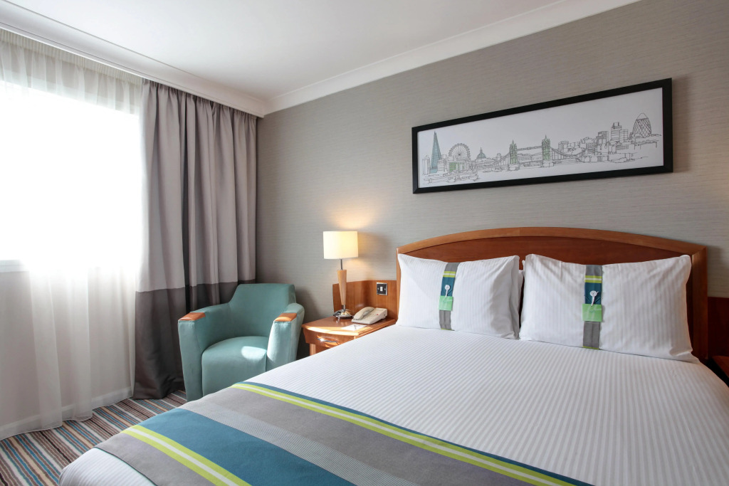 B&B HOTEL London Heathrow