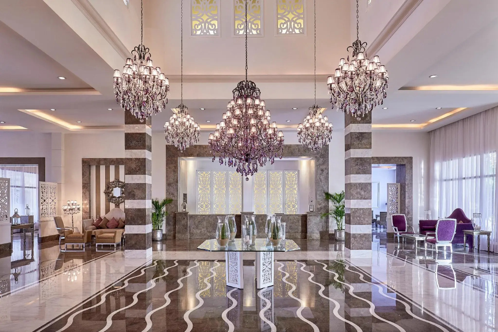 JAZ Elite Crystal, Almaza Bay