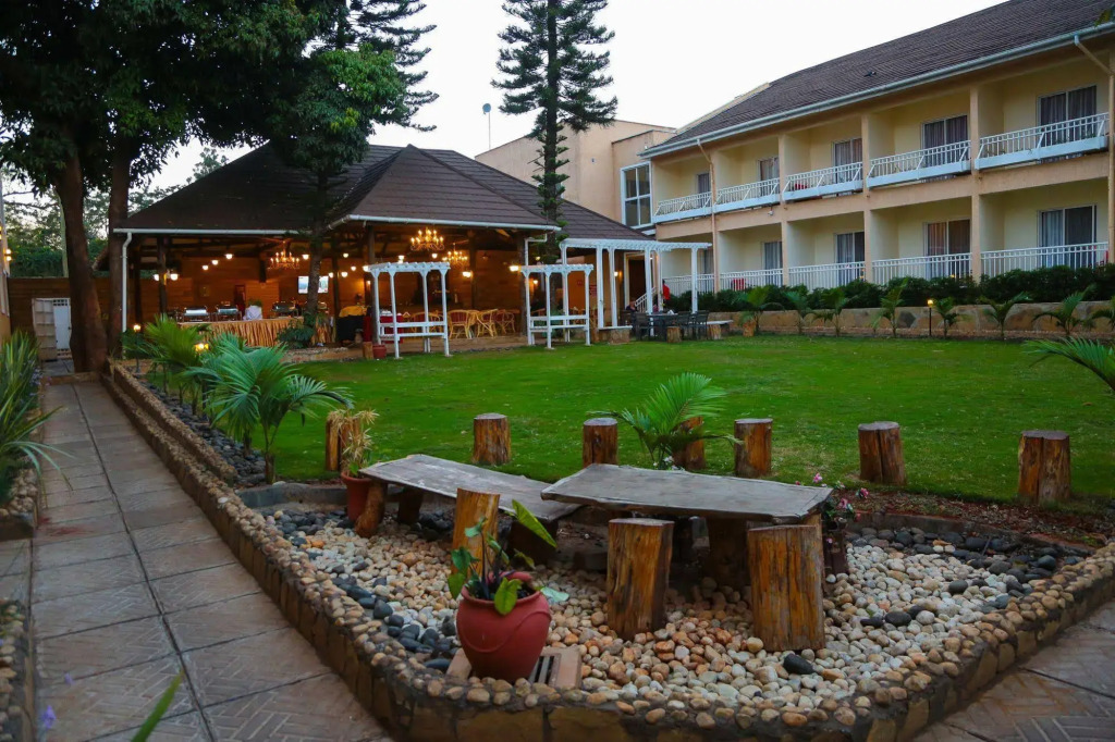 PrideInn Hotel Raphta