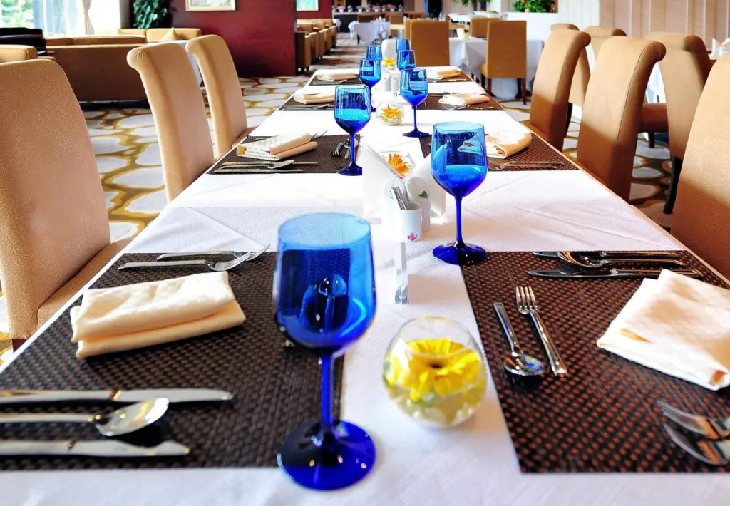 Xiangsheng Century Hotel