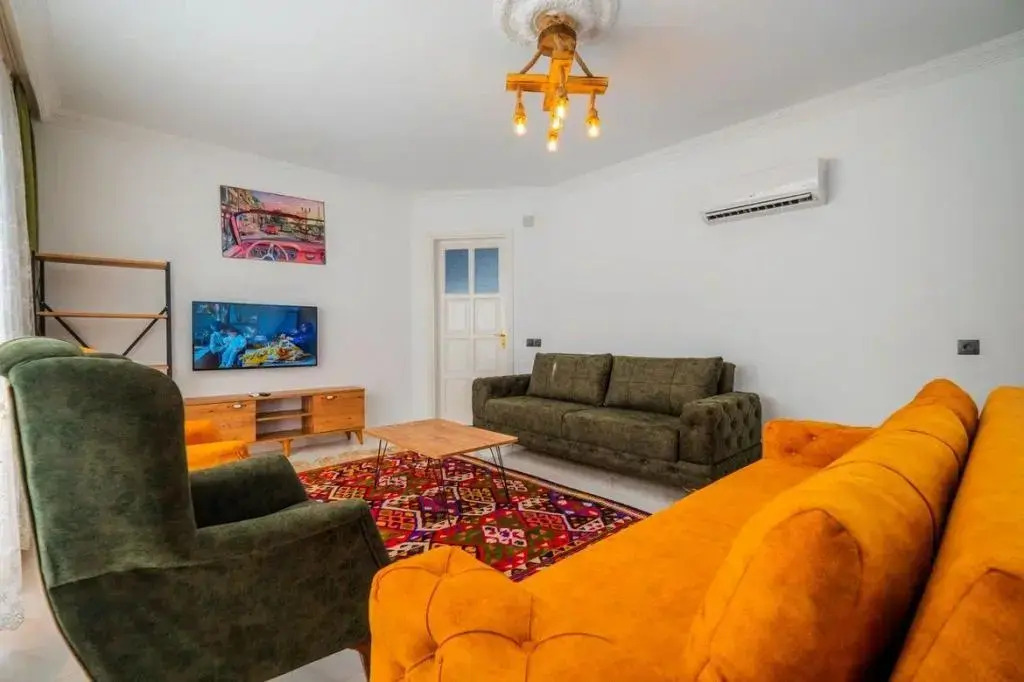 BD Luna Villas