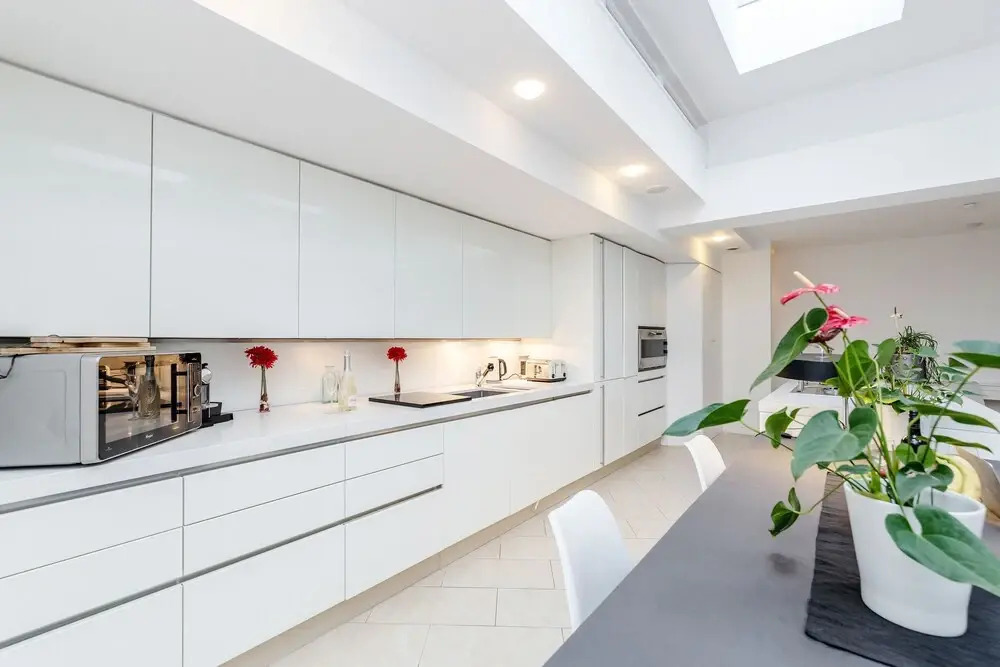 Dashing Duplex Bond Apartment WOOD