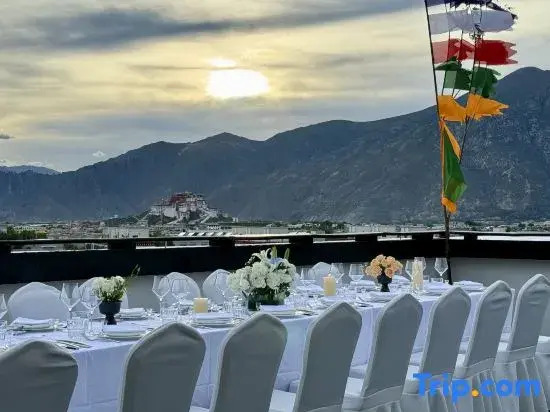 Lhasa Fanlian Hotel